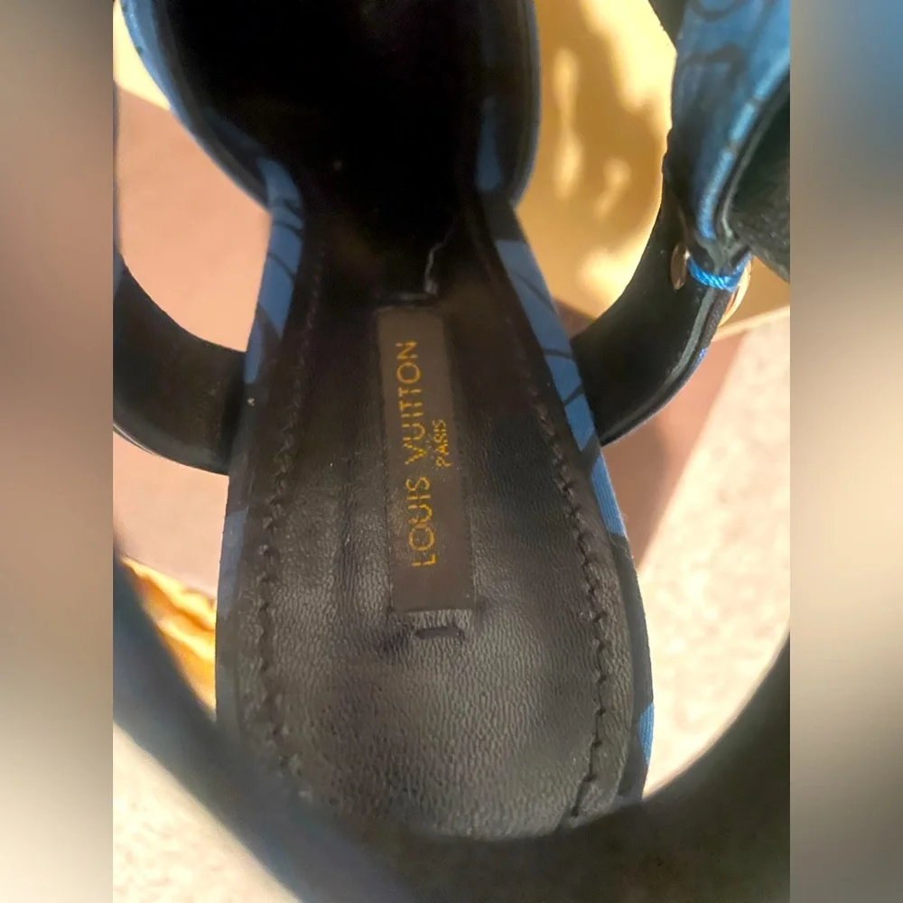Louis Vuitton Blue Leopard Pattern Strappy Platform Heels size 37.5 - Picture 5 of 7
